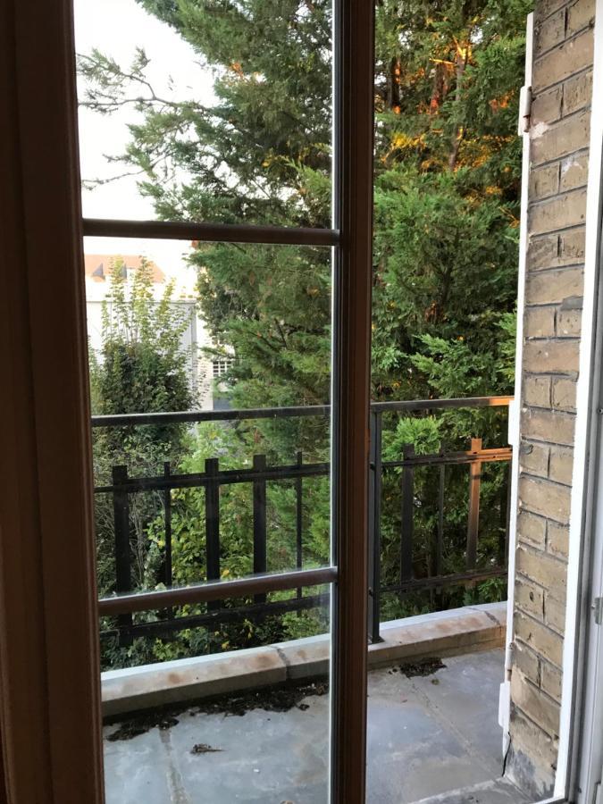 Un Jardin Dans La Ville Châlons-en-Champagne Exterior foto